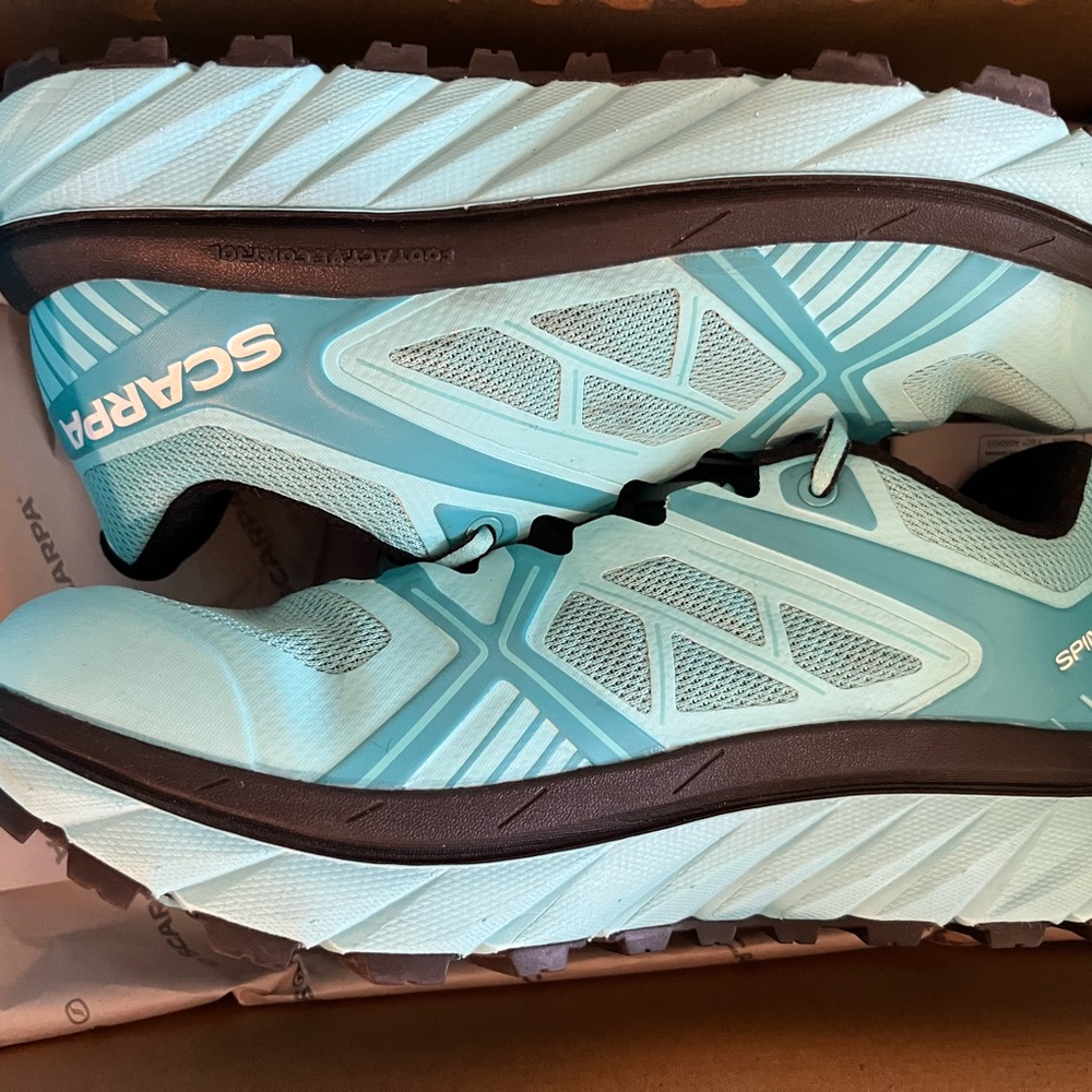 Scarpa Infinity Women’s Size 8
